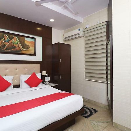 Oyo 30698 Hari Om Guest House Jadabpur Bagian luar foto