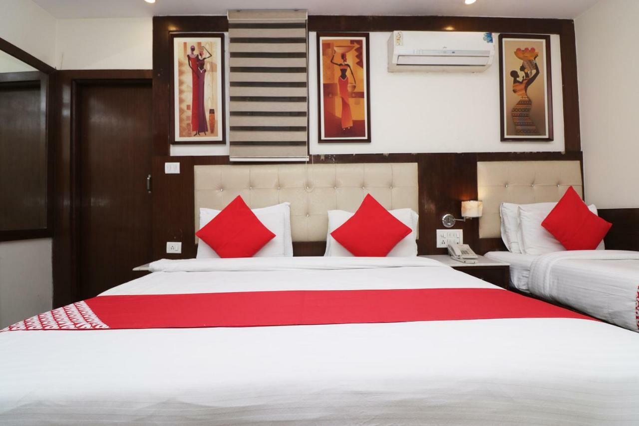 Oyo 30698 Hari Om Guest House Jadabpur Bagian luar foto