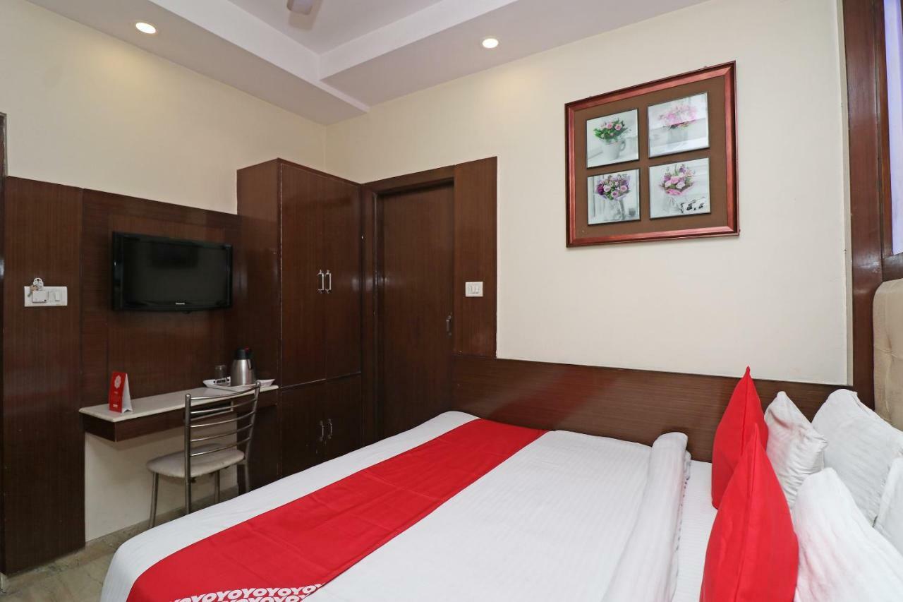 Oyo 30698 Hari Om Guest House Jadabpur Bagian luar foto