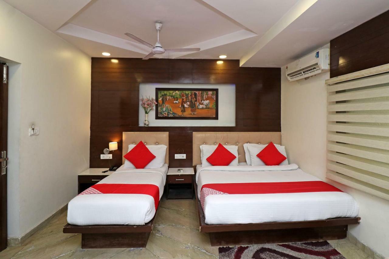 Oyo 30698 Hari Om Guest House Jadabpur Bagian luar foto