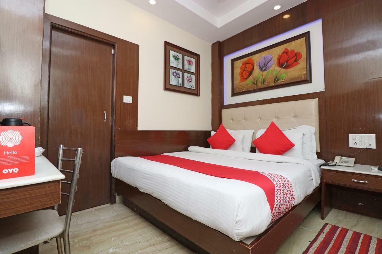 Oyo 30698 Hari Om Guest House Jadabpur Bagian luar foto