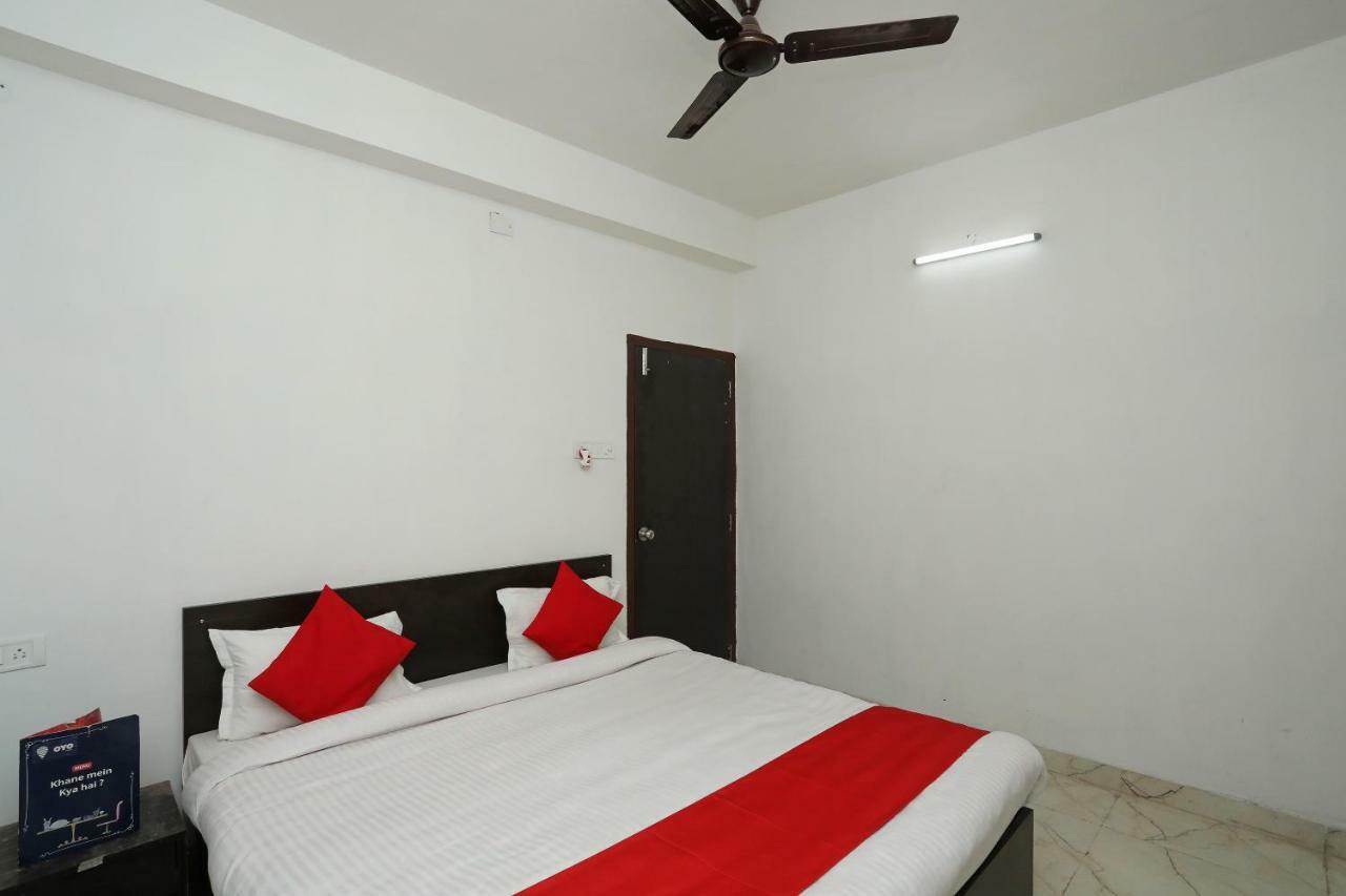 Oyo 30698 Hari Om Guest House Jadabpur Bagian luar foto