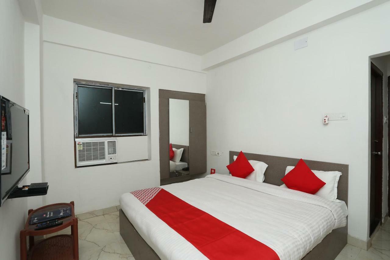 Oyo 30698 Hari Om Guest House Jadabpur Bagian luar foto
